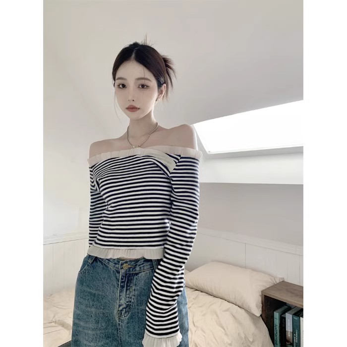 A large number of Tmall quality design niche one-line collar striped knitted bottoming shirt tops for women