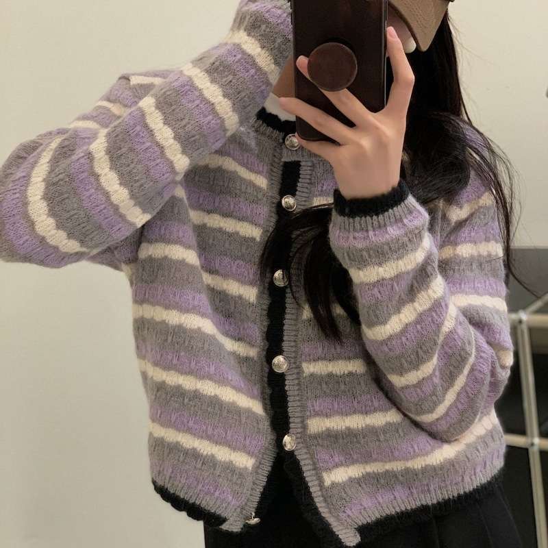 Tmall original quality #Korean retro round neck striped sweater coat for women in autumn and winter