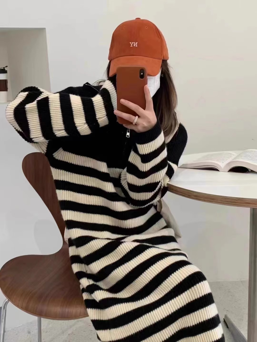 A large number of Tmall quality loose and thickened long knee-high striped knitted sweater dress long skirt