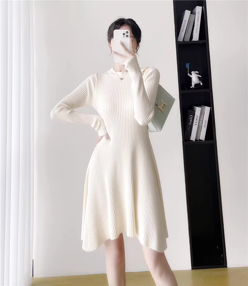 Women's autumn and winter temperament waisted A-line skirt with coat and sweater skirt under the skirt for small people knitted dress