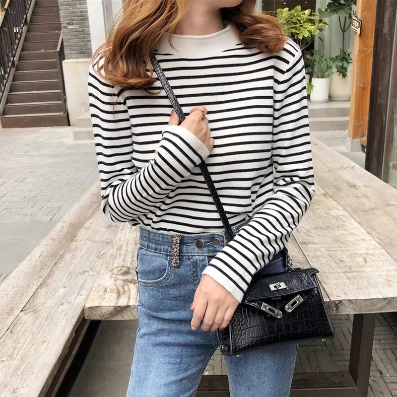 A large number of Tmall quality half turtleneck striped long-sleeved knitted bottoming shirt tops for women