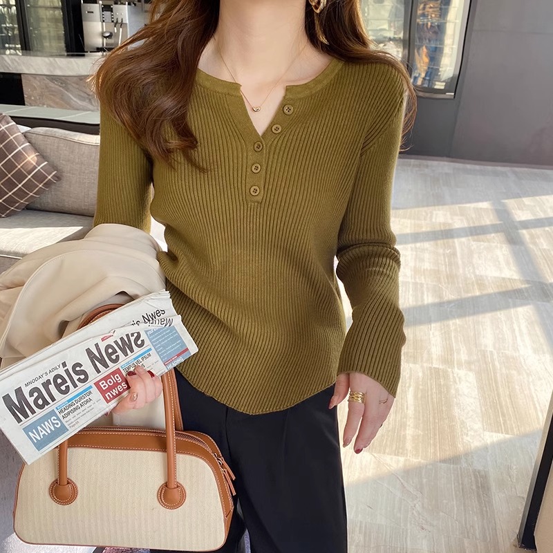 Western-style inner layering shirt for women early autumn thin  new style high-end slim and versatile long-sleeved sweater top