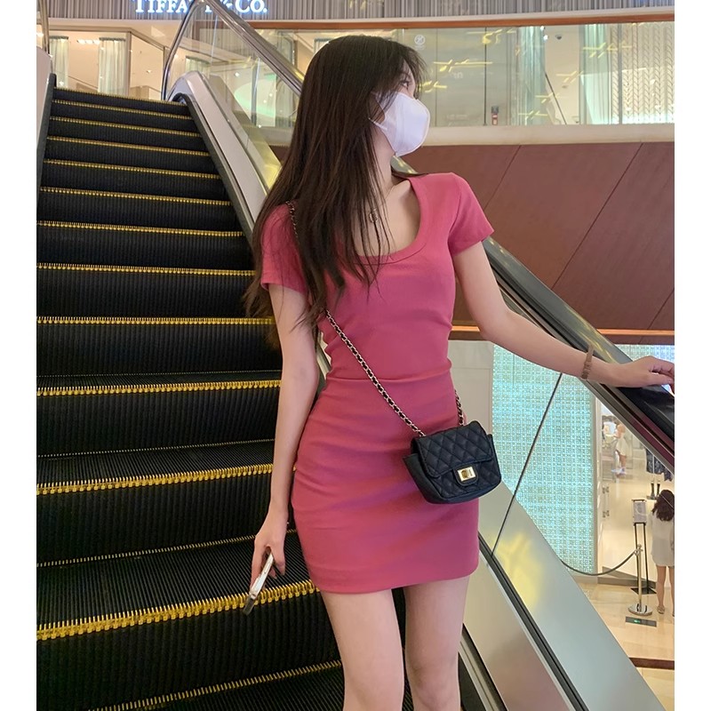 Pure lust style sexy short-sleeved dress women's spring new hot girl waist slimming temperament hip-covering short skirt trendy