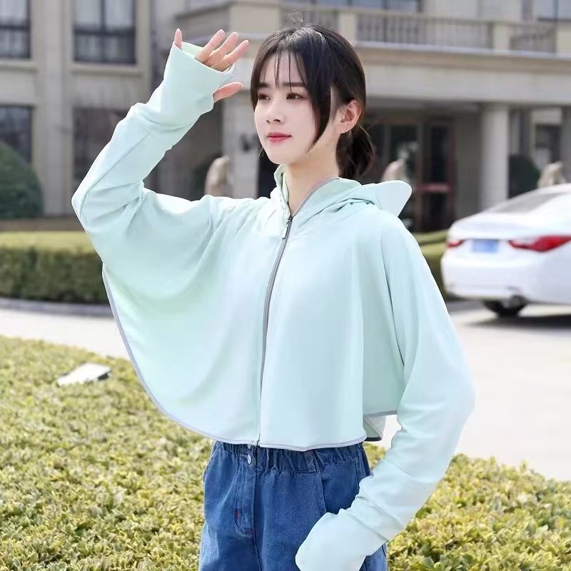 Can be returned or exchanged in second batch. Summer ice silk sun protection clothing for women. Long-sleeved hooded thin coat. Loose, versatile and slim.