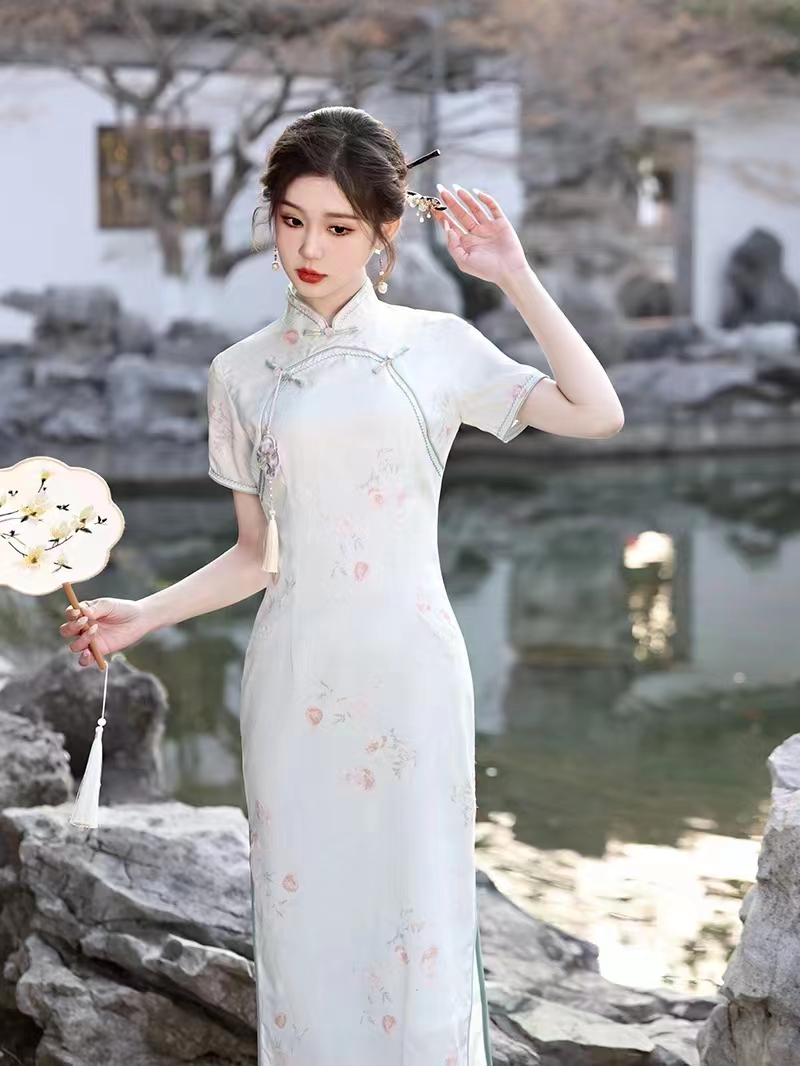 新中式改良旗袍年轻款少女2024夏季高档气质优雅连衣裙平时可穿 